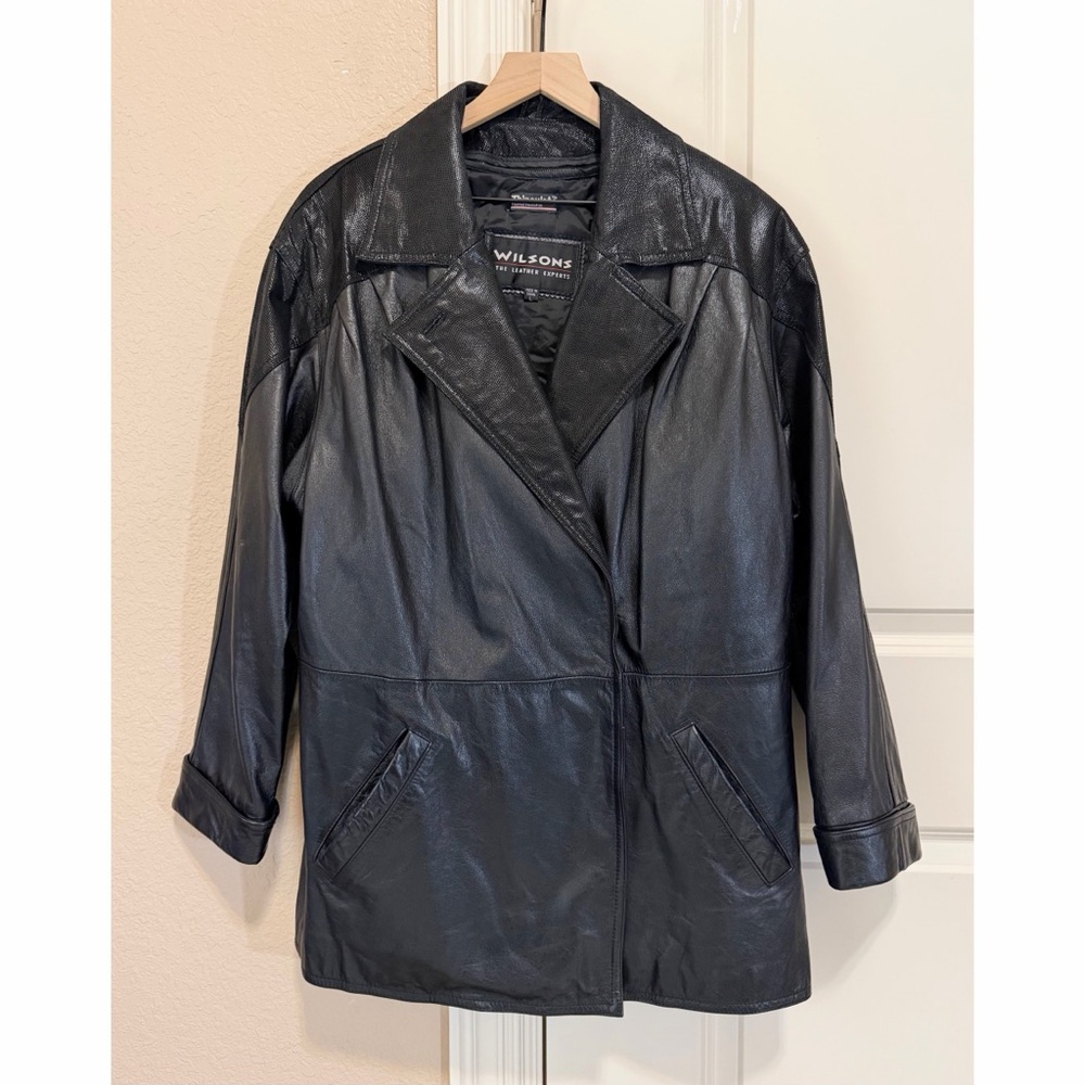 Wilsons 2-in-1 black Leather Jacket Tunic length, Tailored and Textured Details